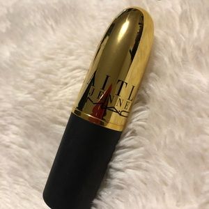 MAC Caitlyn Jenner Lipstick